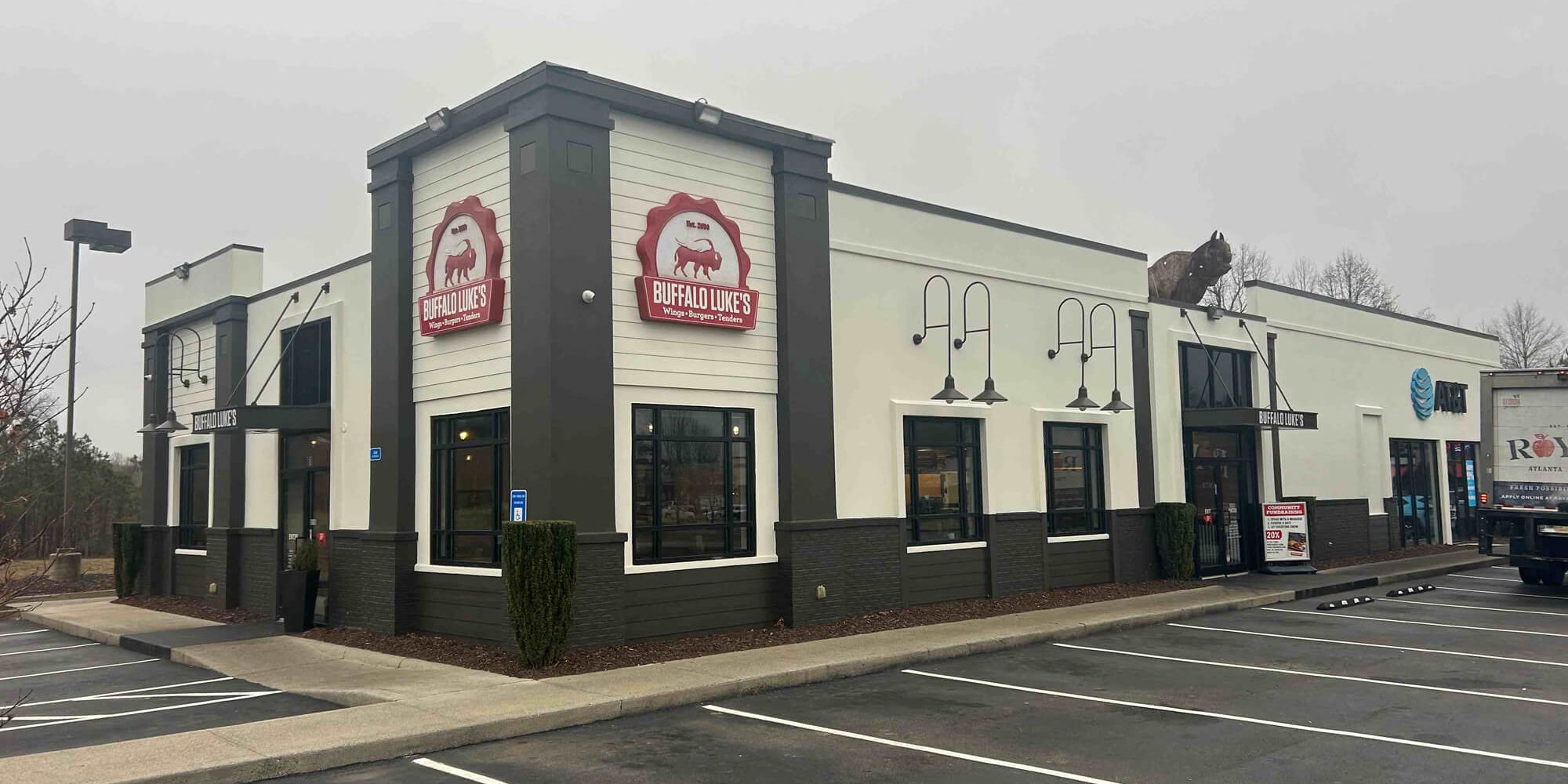 Freshly painted restaurant exterior with crisp trim and clean finishes—trusted commercial painting services in Santa Rosa Beach, FL.